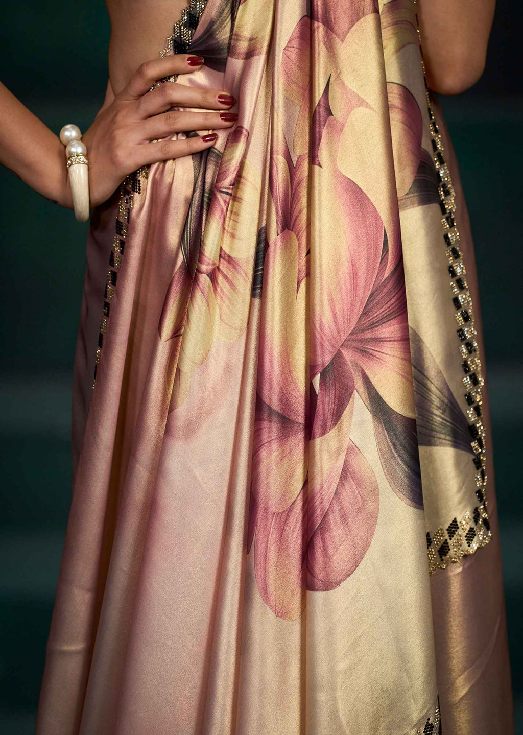 Pink Metallic Floral Printed Satin Silk Saree With Black Gold Patterned Border