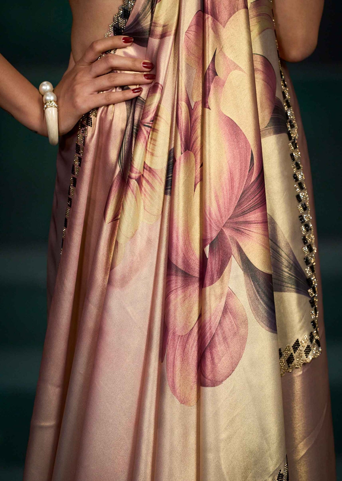 Pink Metallic Floral Printed Satin Silk Saree With Black Gold Patterned Border