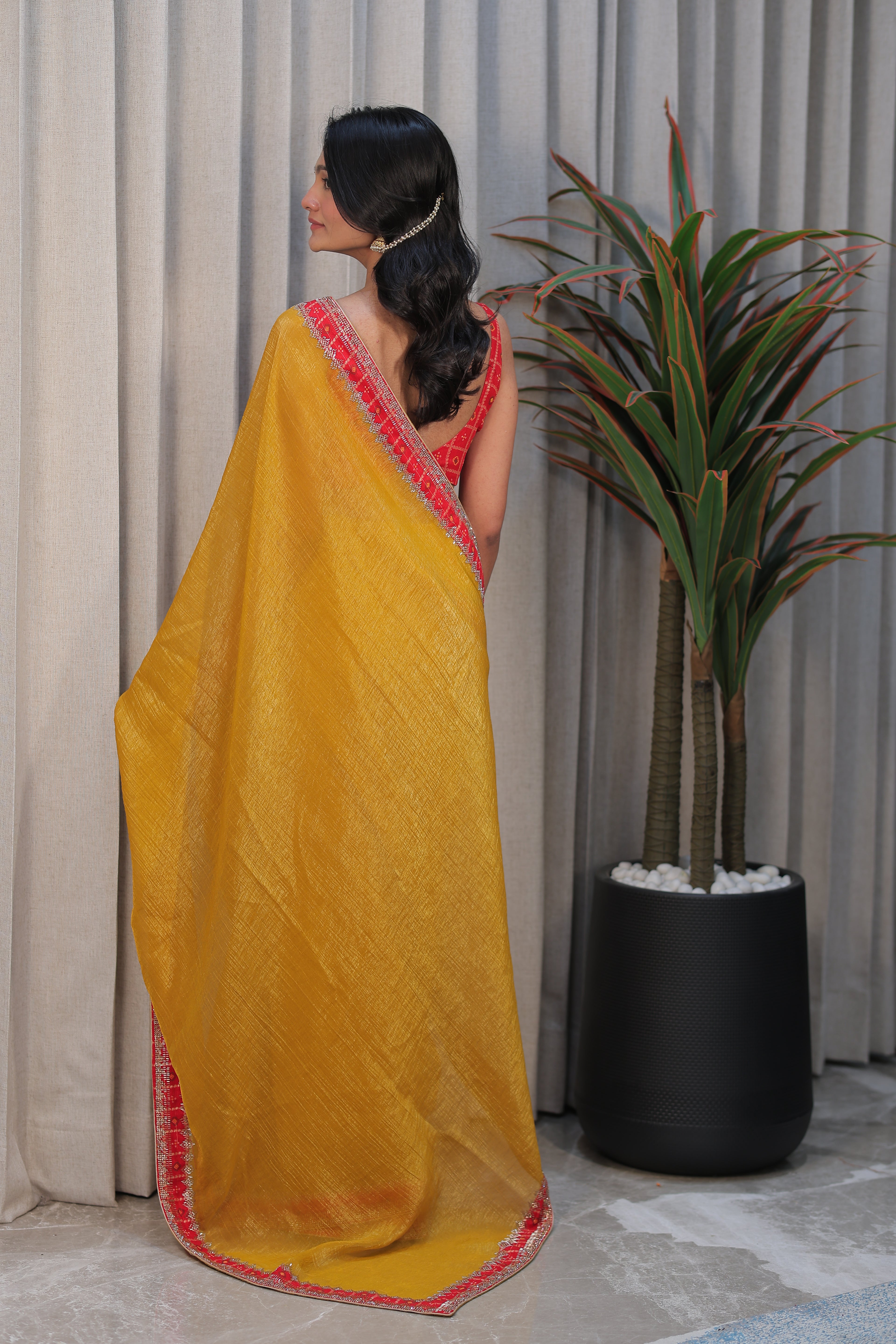 Mustard Yellow Linen Silk Saree with Red bandhani Blouse – Lightweight Festive & Party Wear Saree for Women