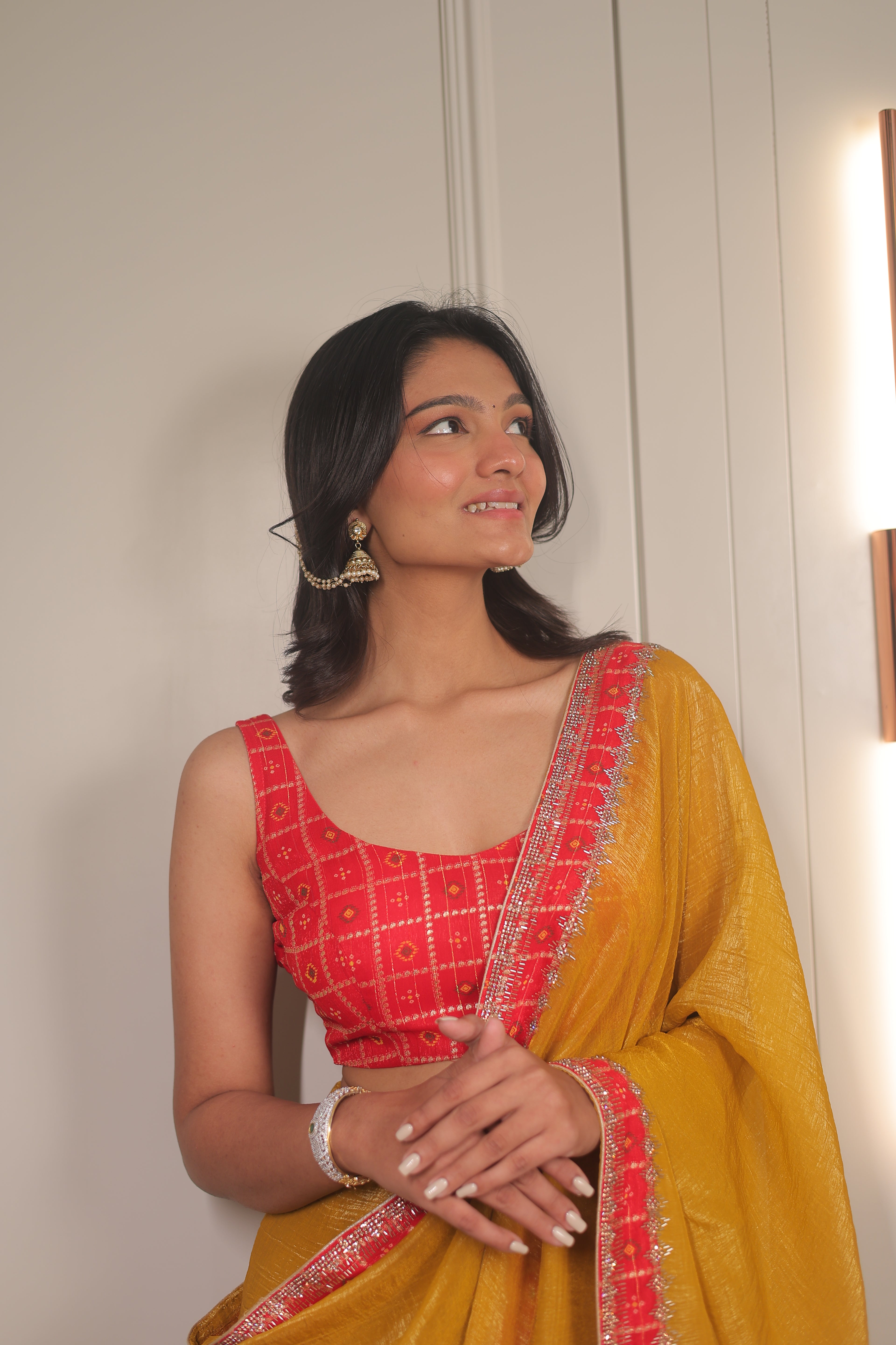 Mustard Yellow Linen Silk Saree with Red bandhani Blouse – Lightweight Festive & Party Wear Saree for Women