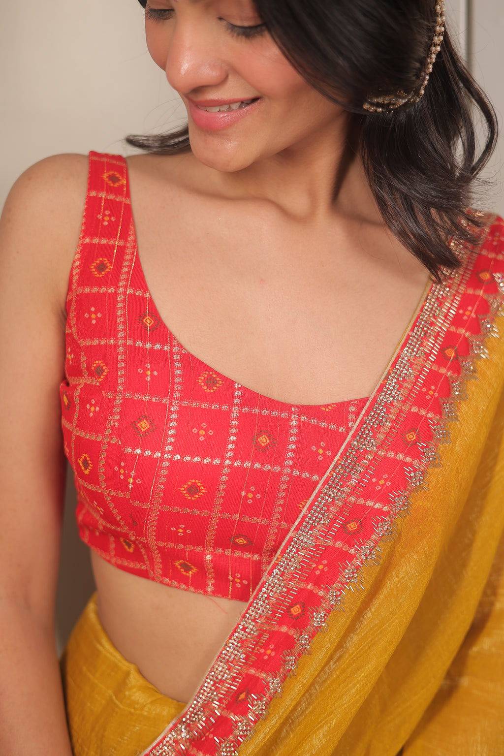Mustard Yellow Linen Silk Saree with Red bandhani Blouse – Lightweight Festive & Party Wear Saree for Women