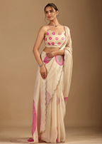 Ivory Organza Silk Saree Blouse Close Up - Scalloped Lace Detailing