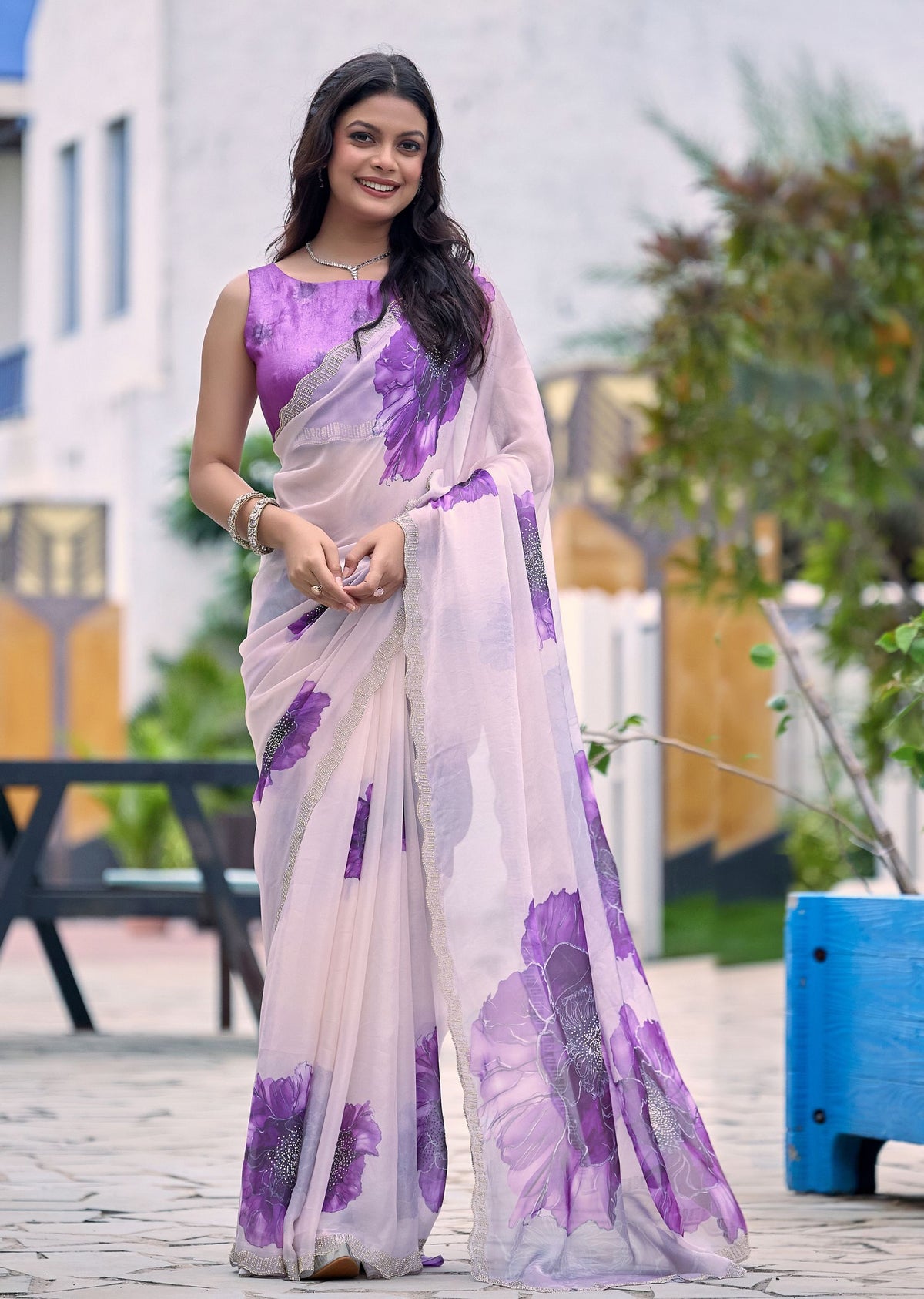 Lavender Italian Silk Saree With Floral Print - Front Look | Buy Online Ethnic9