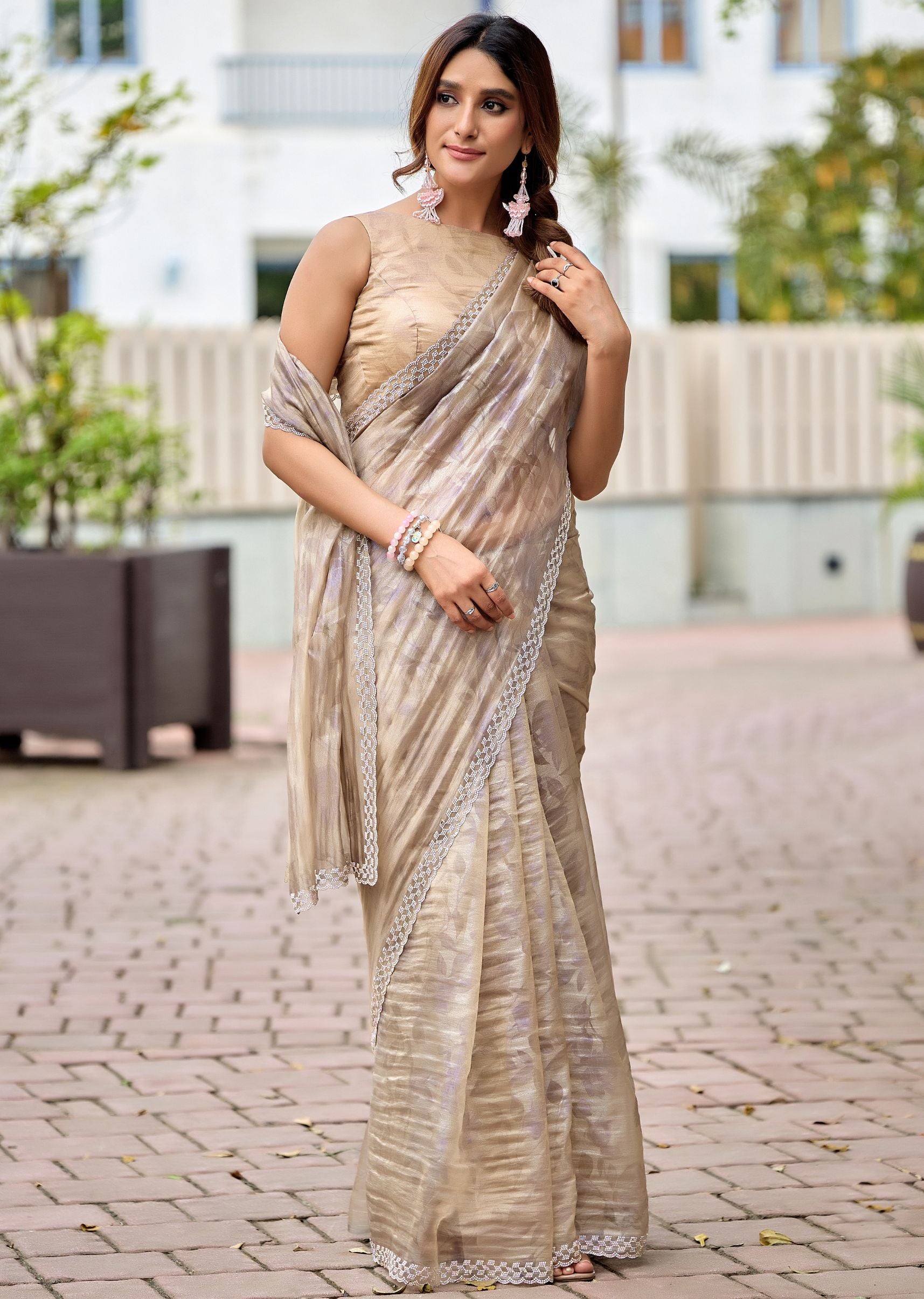 Gold Crushed Organza Saree With Sequin Border - Front Look | Buy Online Ethnic9