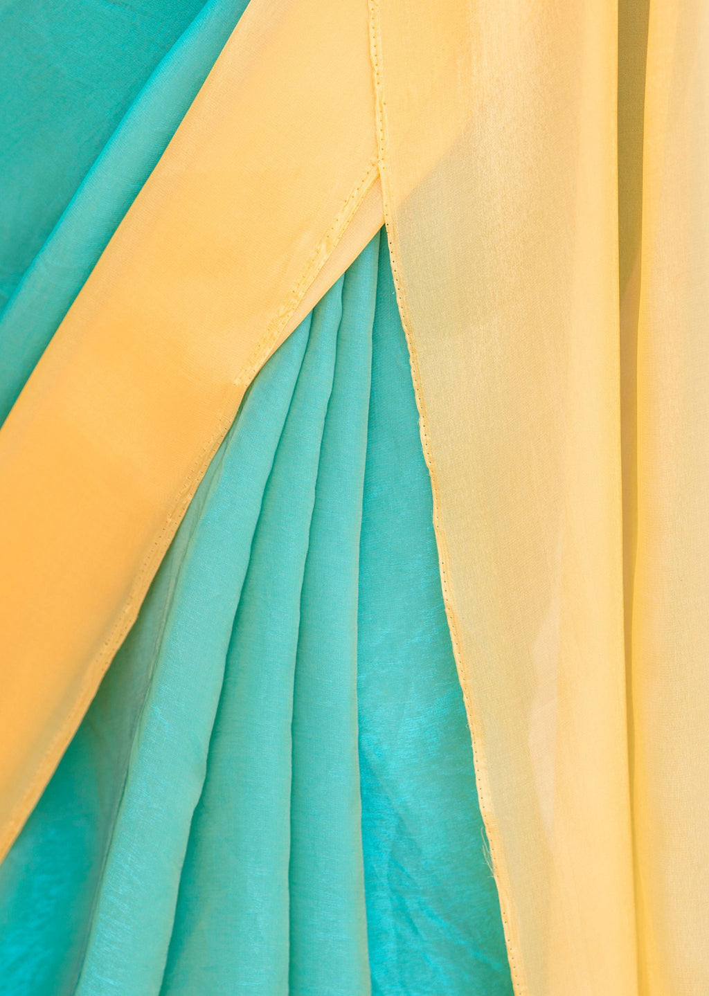 Sky Blue Organza Saree Pallu Close Up - Contrast Border Detail