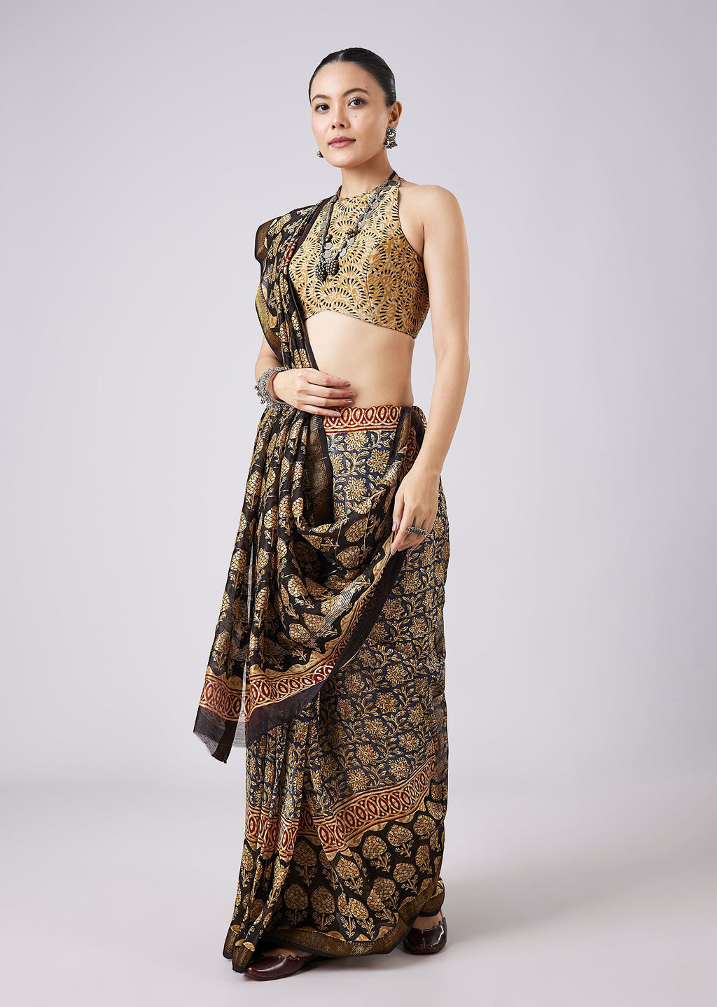 Black Block Printed Motif Saree with Unstitched Blouse