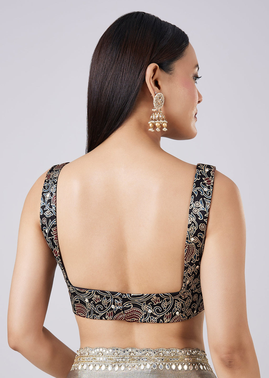 Black Saree with Contrast Border and Blouse