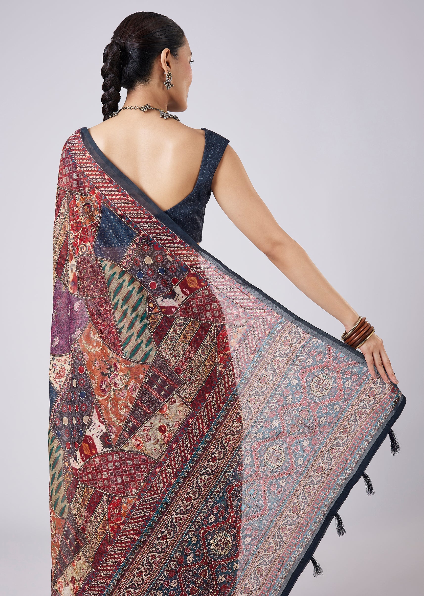 Blue Block Printed Motif Saree with Unstitched Blouse