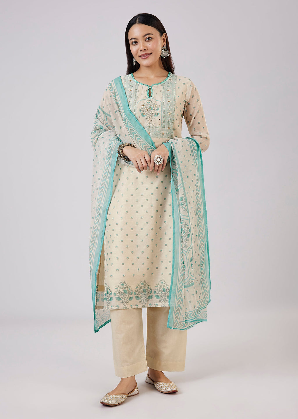 Blue Chanderi Kurta Set With Zari And Sequins