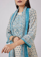 Blue Linen Kurta Set With Sequins And Thread Work