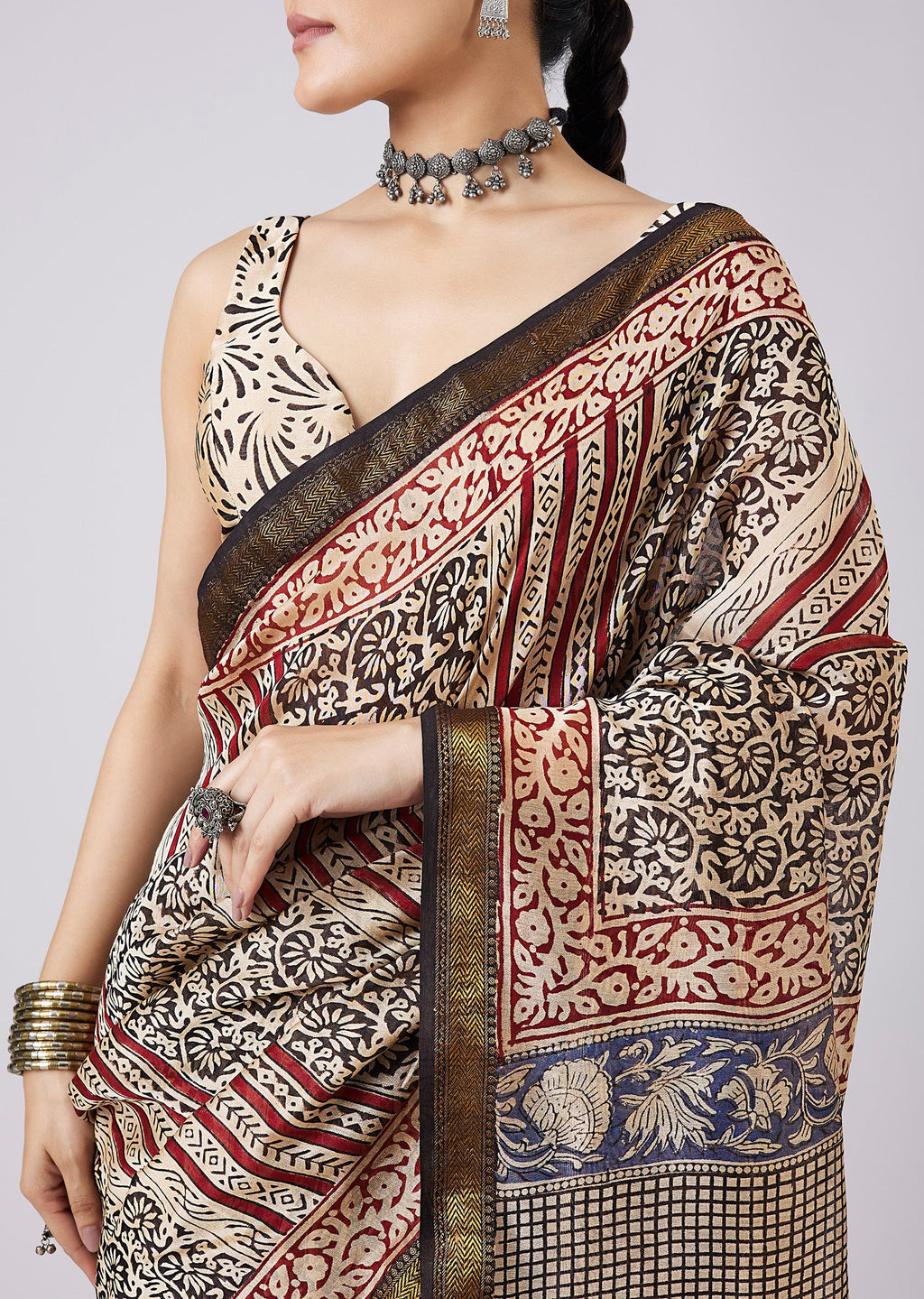 Cream Block Print Motif Saree with Unstitched Blouse