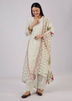 Cream Chanderi Kurta Set With Embellished Work