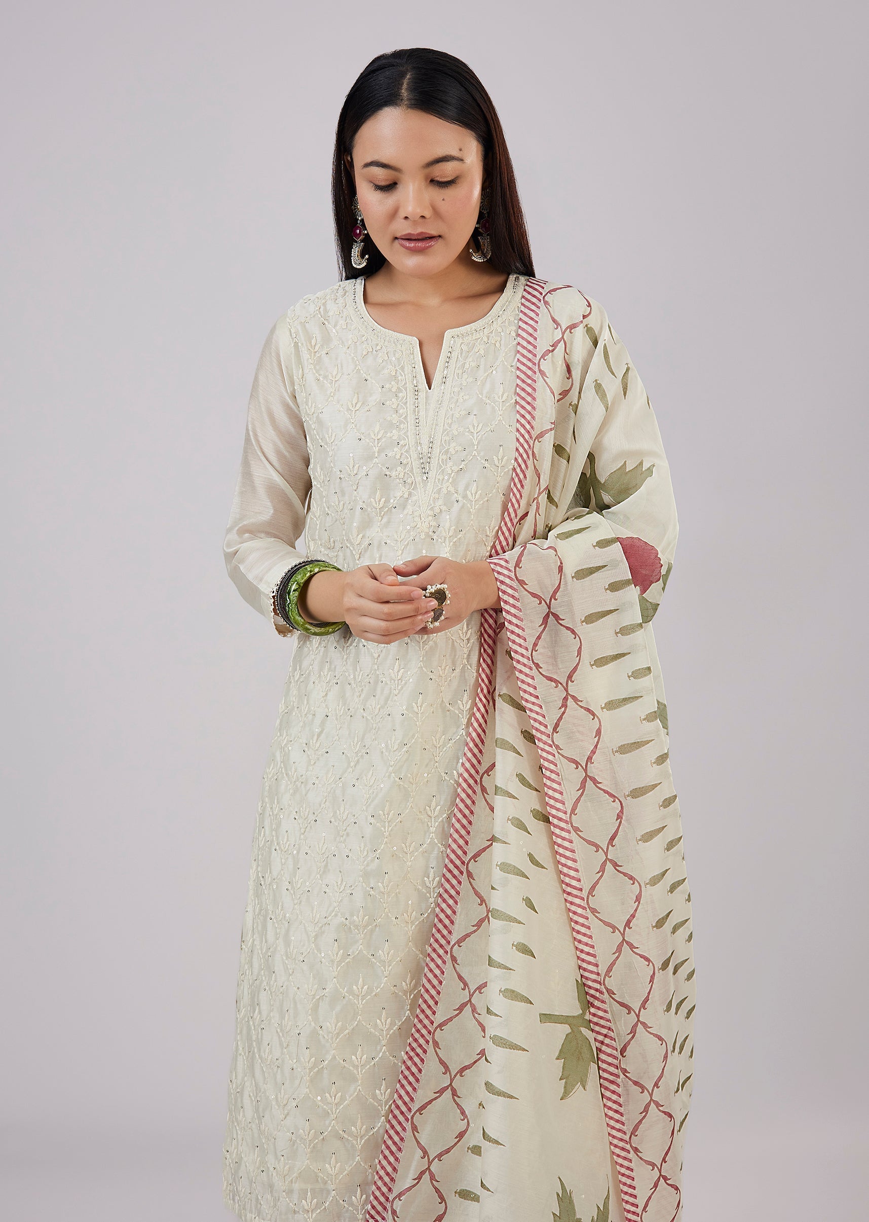Cream Chanderi Kurta Set With Embellished Work