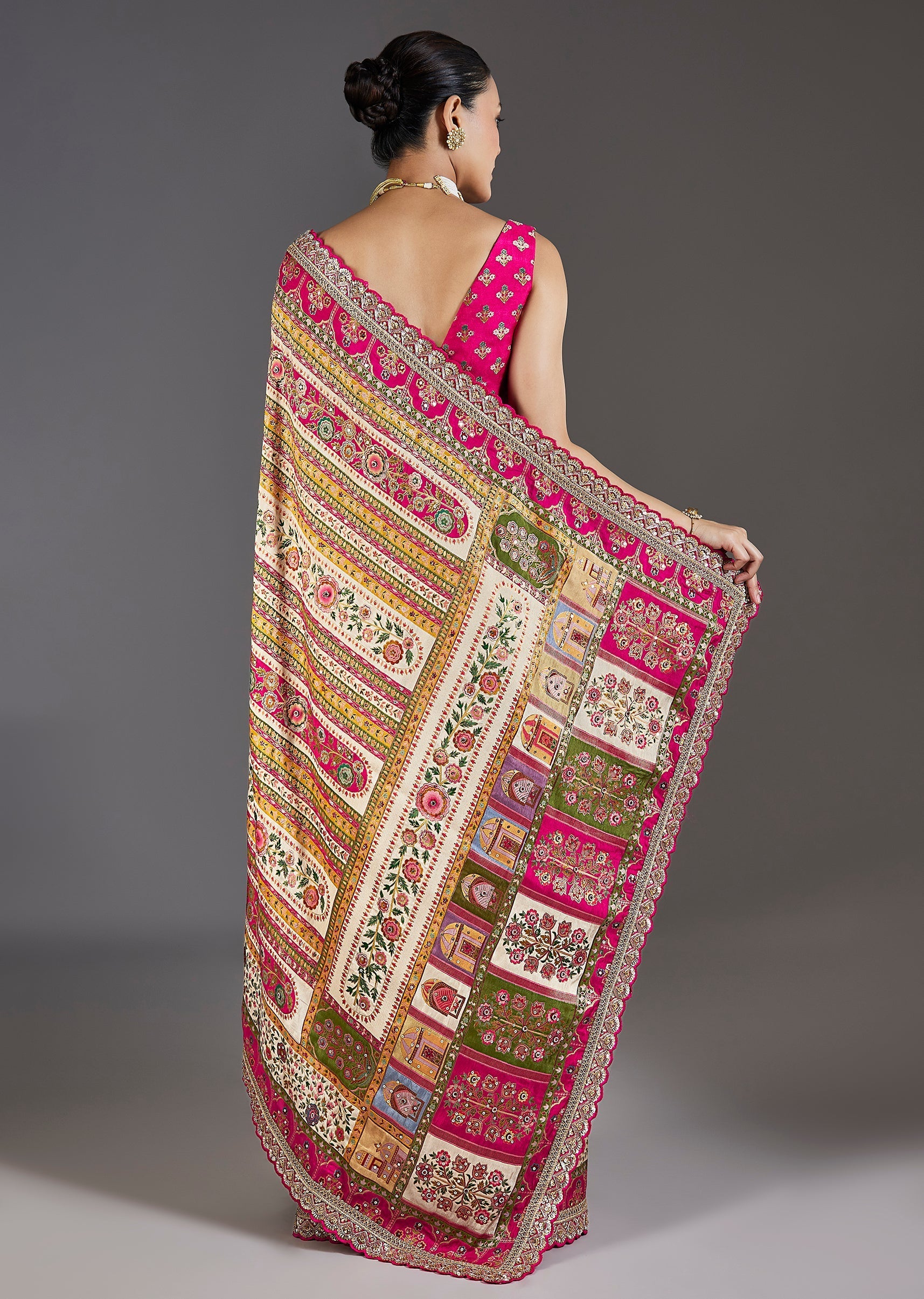 Cream Dola Silk Floral Printed Saree