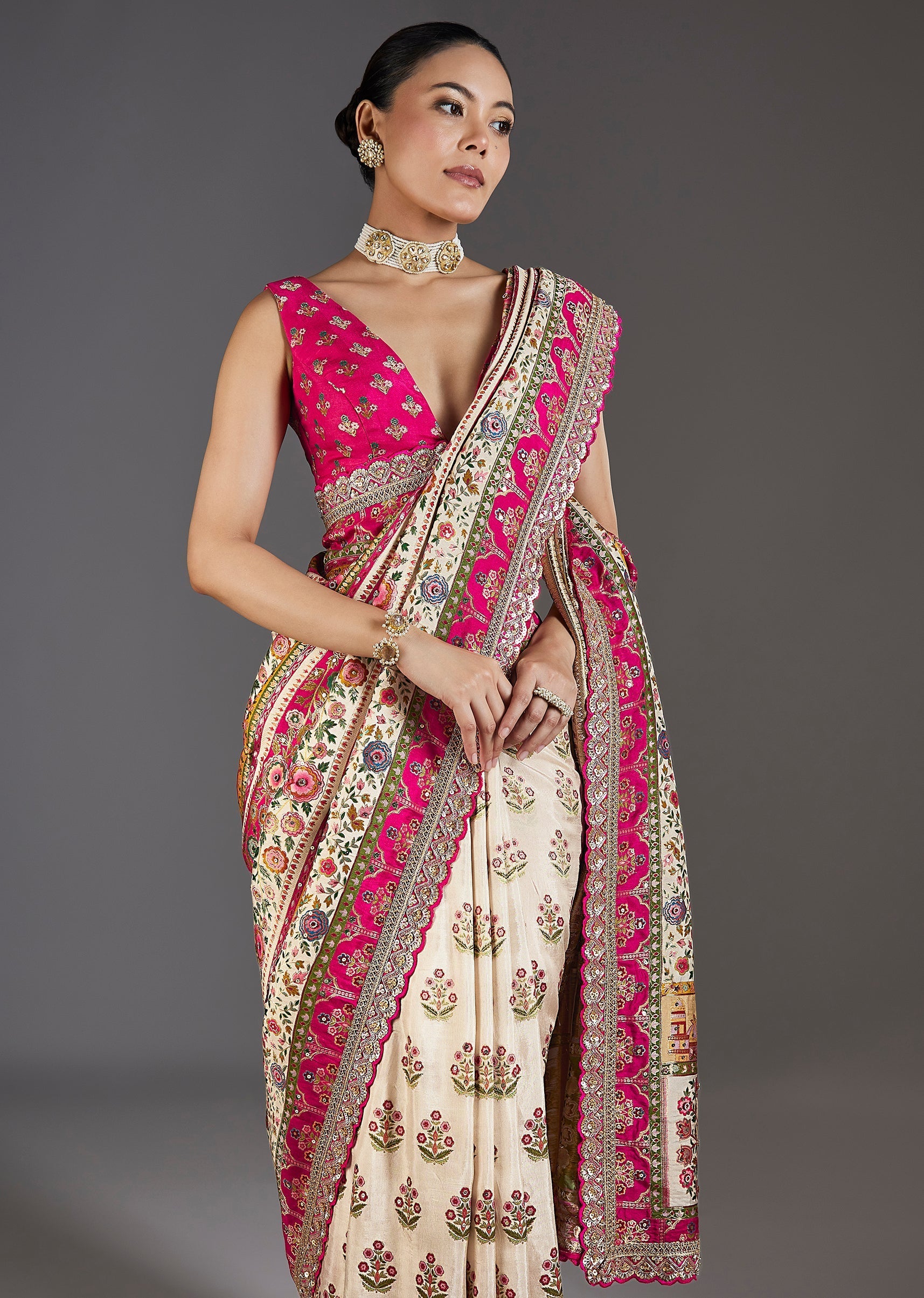 Cream Dola Silk Floral Printed Saree