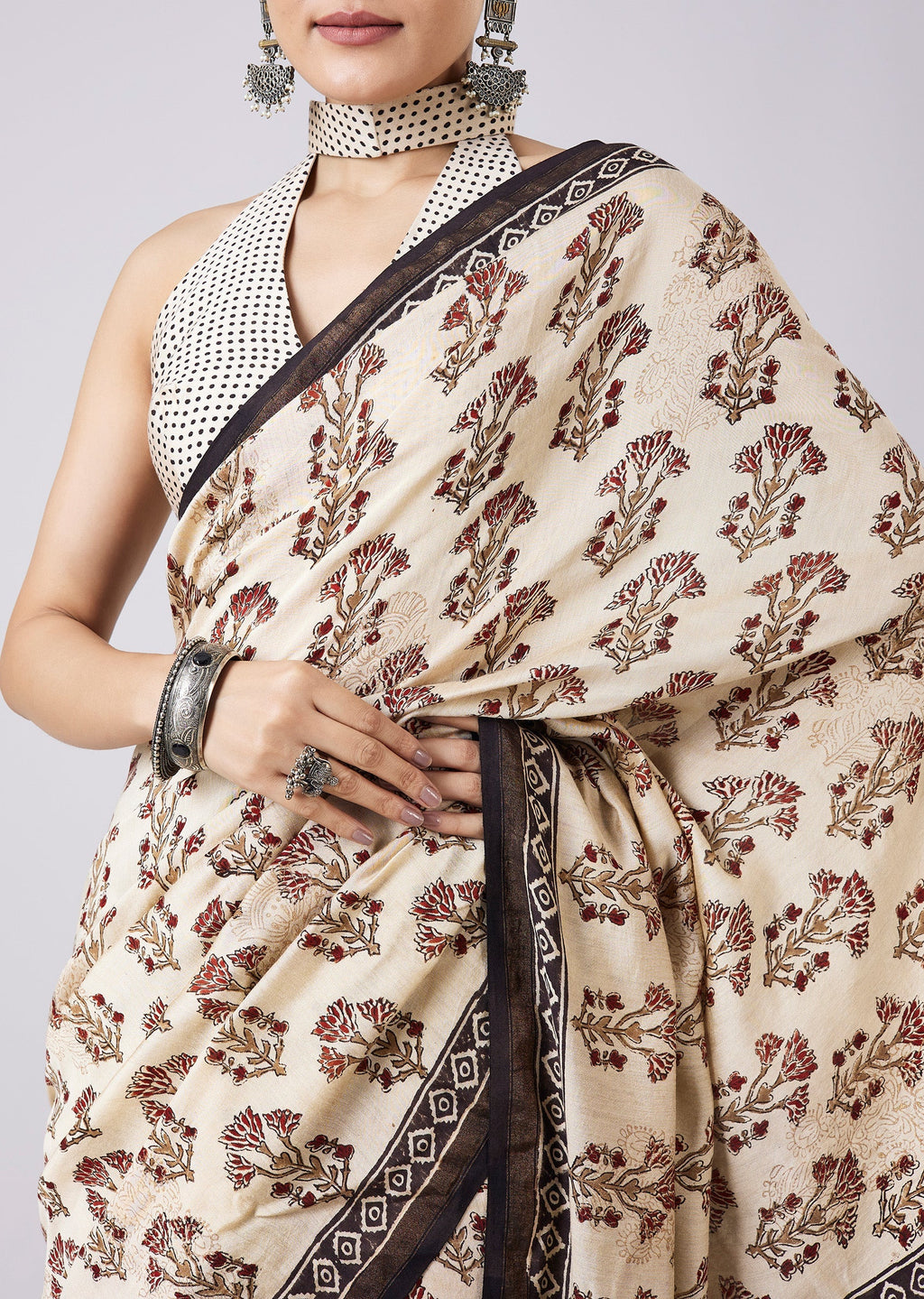 Cream Tassel Border Printed Saree with Unstitched Blouse
