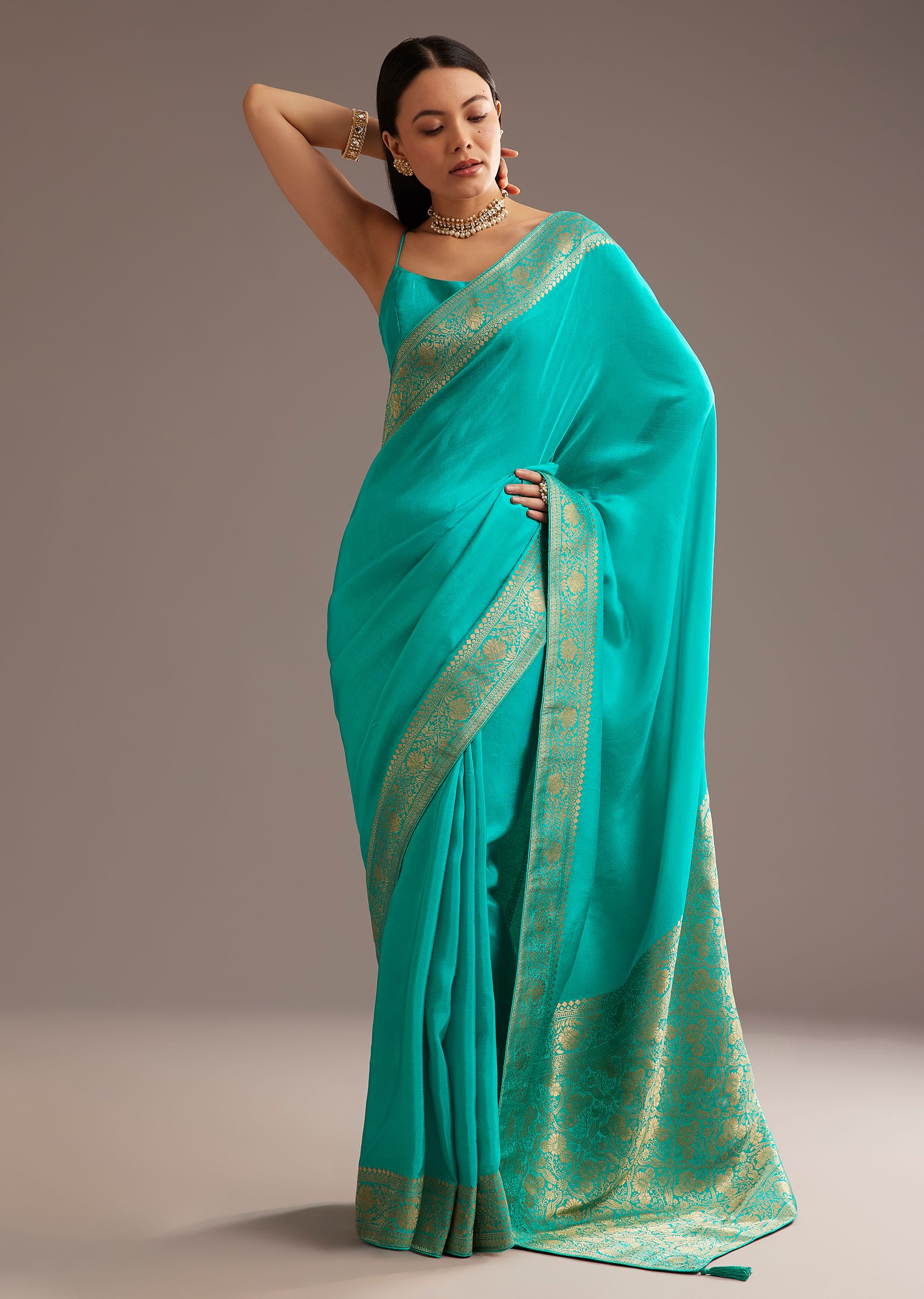 Cyan Dola Silk Saree With Zari Woven Border And Pallu
