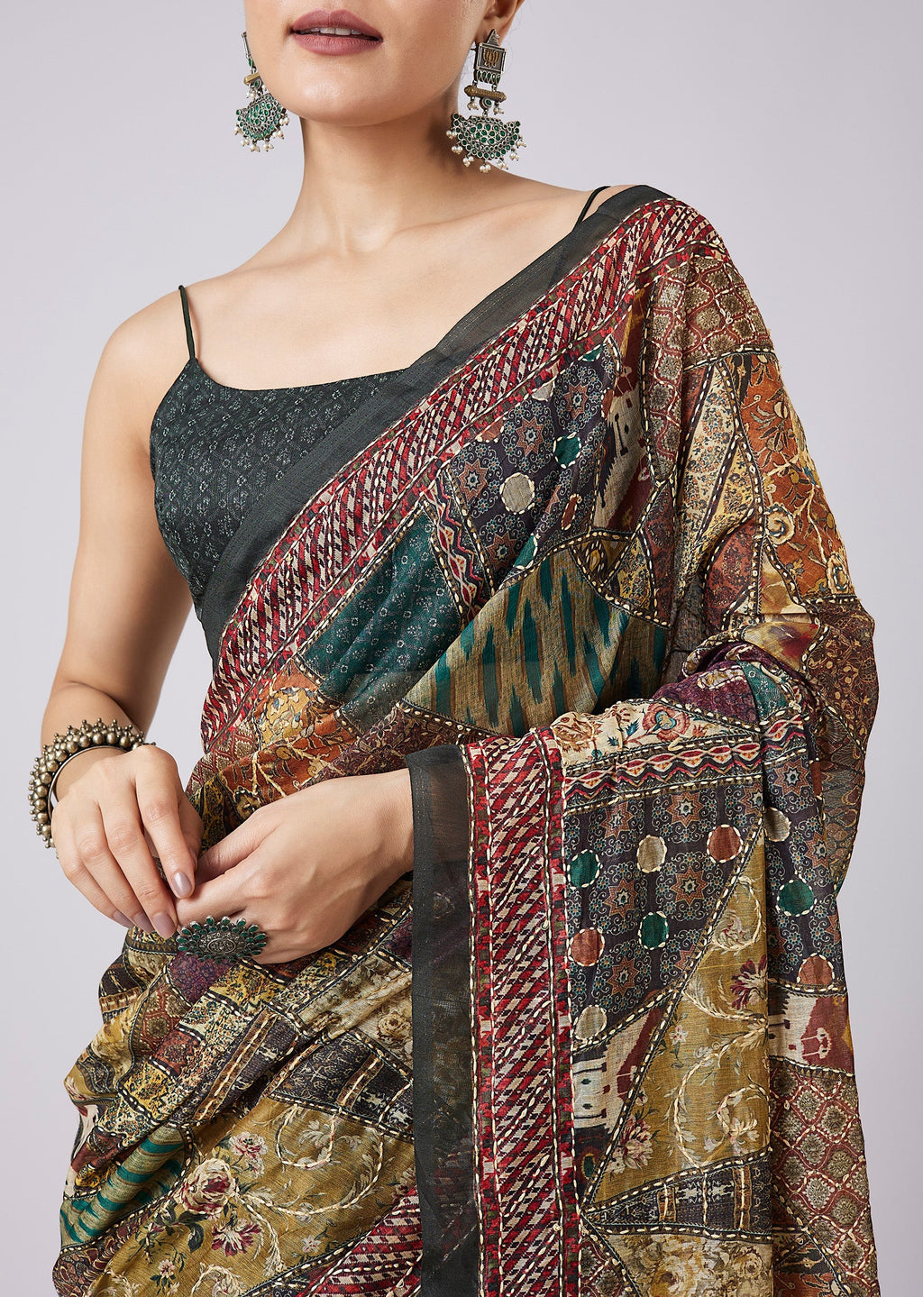 Green Tassel Block Printed Saree with Unstitched Blouse