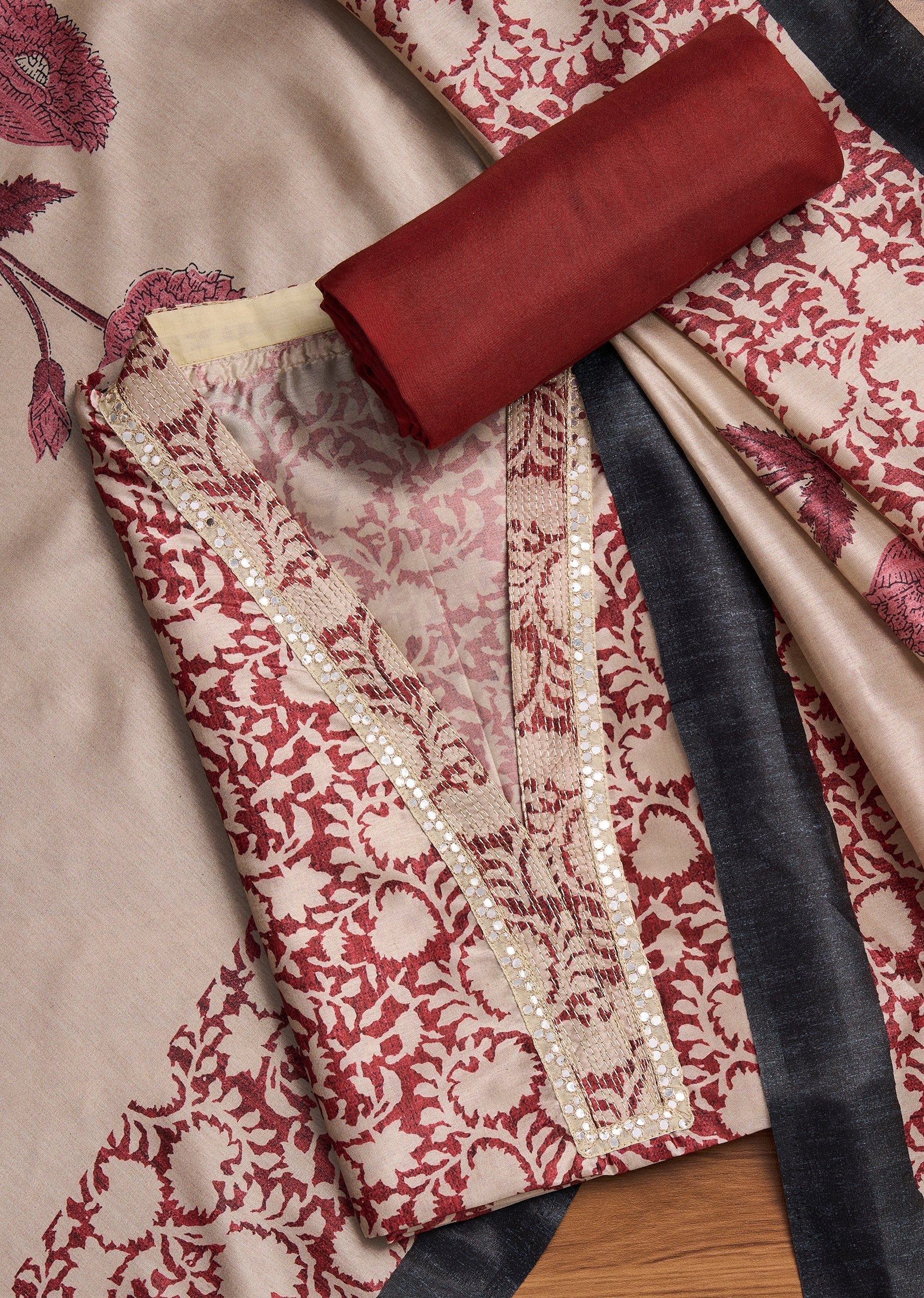Maroon Cotton Printed Unstitched Suit With Dupatta