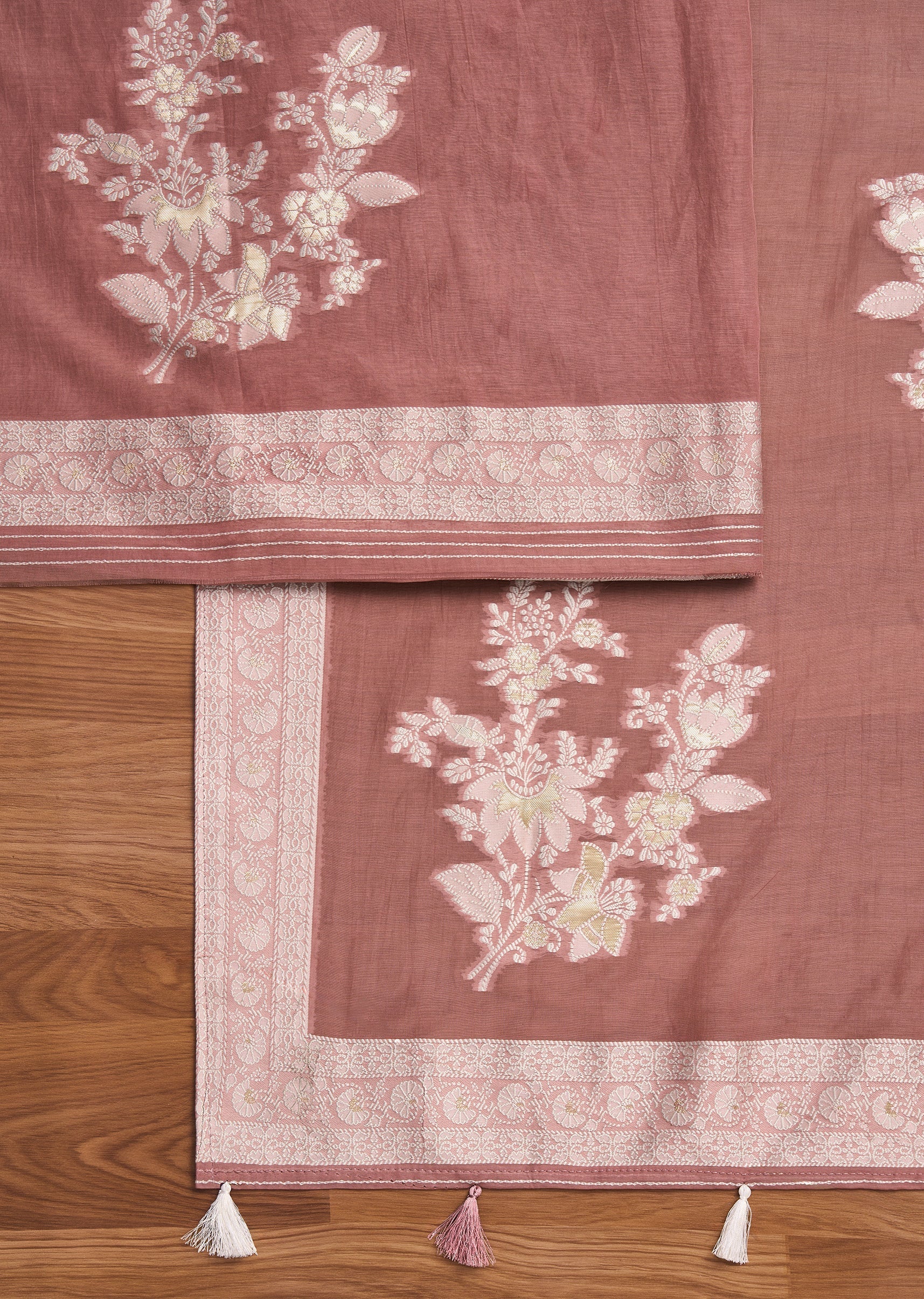 Mauve Unstitched Cotton Suit With Dupatta