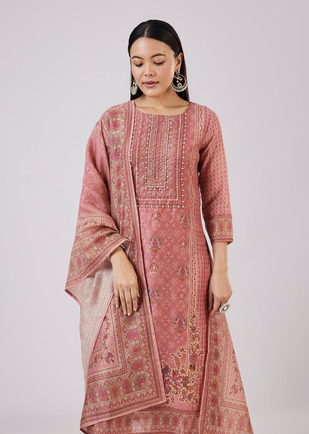 Pink Chanderi Kurta Set With Embellished Work