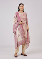 Pink Linen Kurta Set With Embellished Work