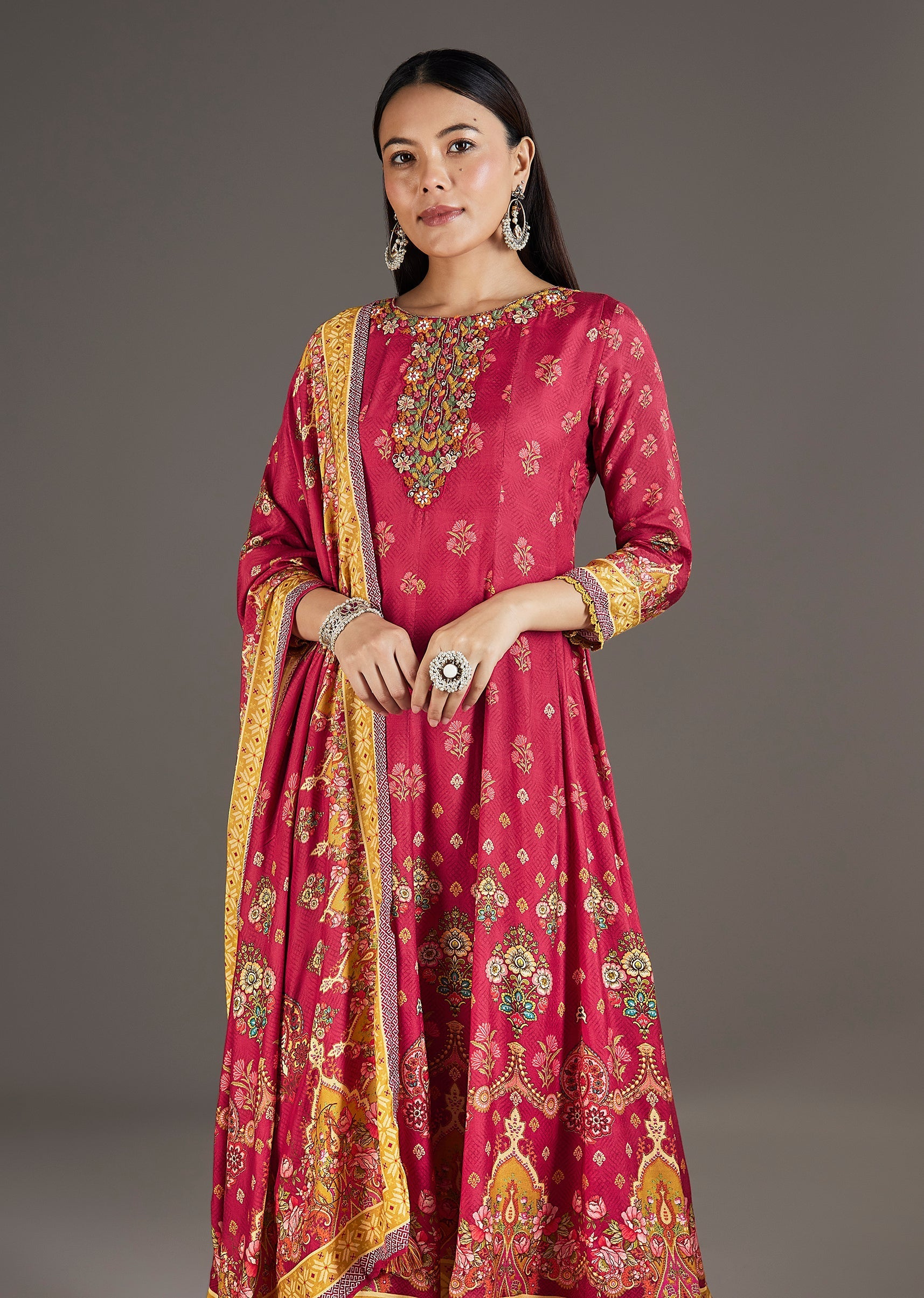 Pink Muslin Anarkali Set With Thread Work